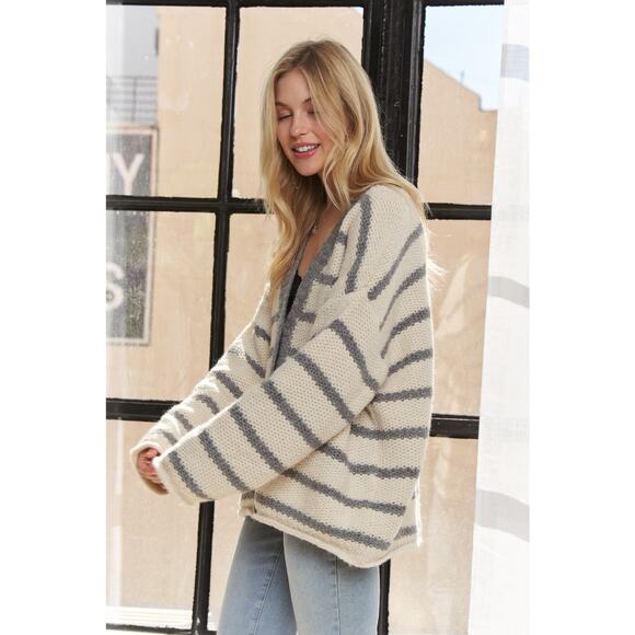 ADORA Horizontally Striped Print Long Sleeves Buttoned Sweater Cardigan | Blue - Picture 3 of 8